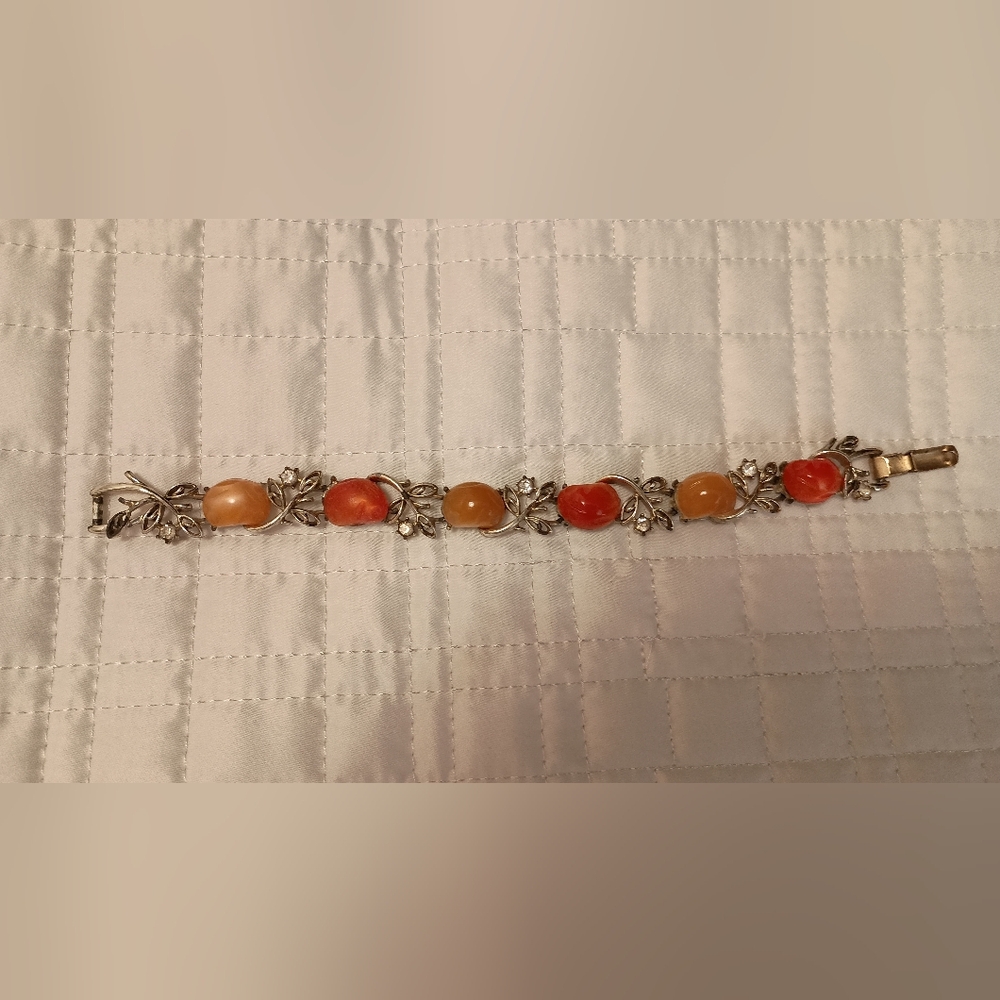 Vtg 1940s Coro Orange Lucite Costume Bracelet